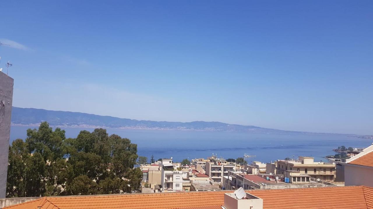 Vista Mare Rooms Reggio Calabria Exterior photo